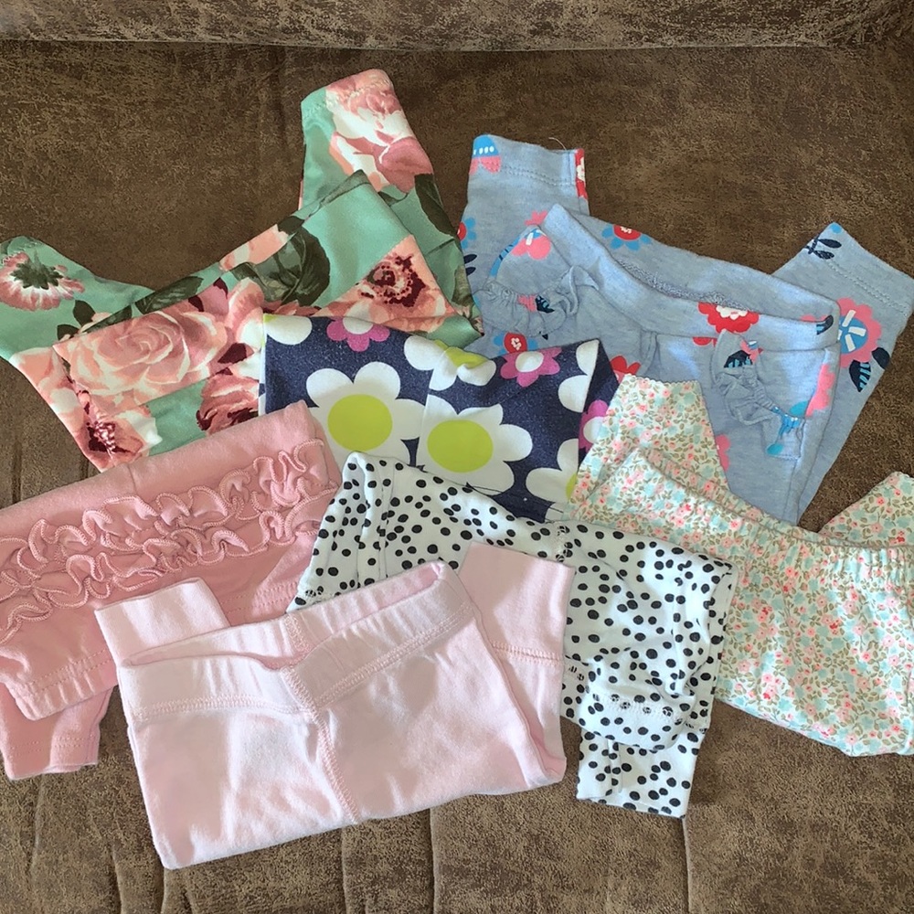 Bundle of 25 pants. From NB to 0-3 months